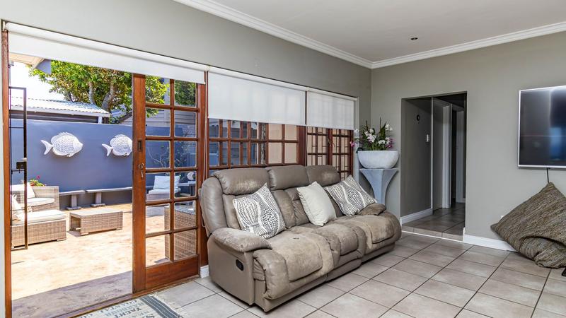 7 Bedroom Property for Sale in Dana Bay Western Cape